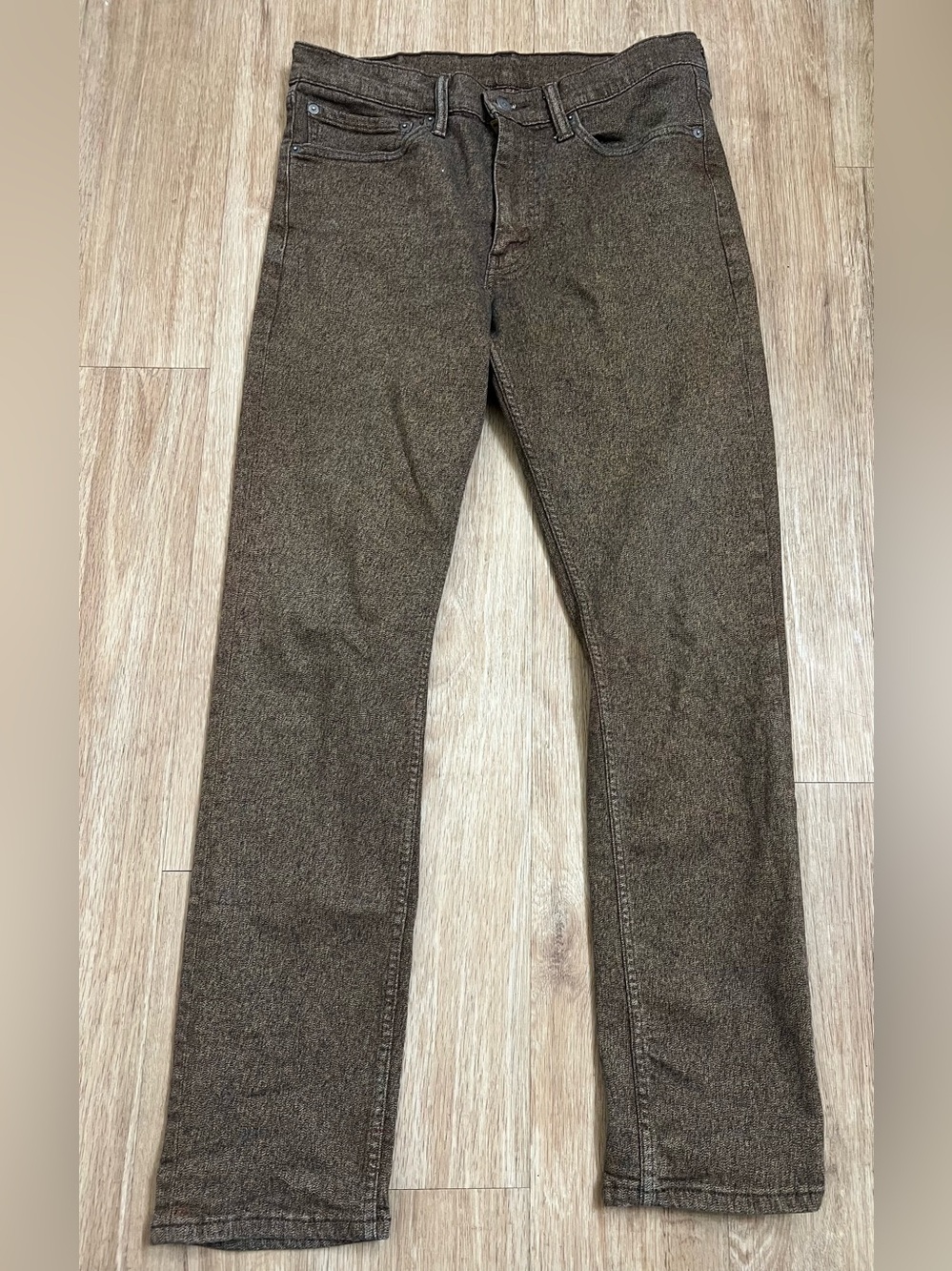 Levi'sw Men's Slim Straight Jeans in Brown